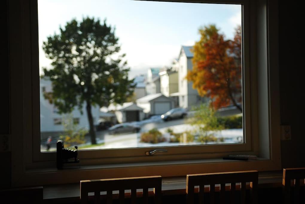 Apartment Cozy 3br In Free Wifi Tromsø