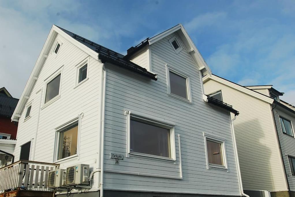 Cozy 3br In Free Wifi