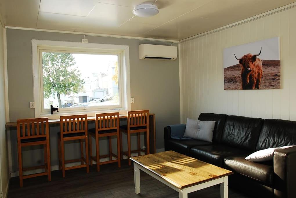 Cozy 3br In Free Wifi Apartment *